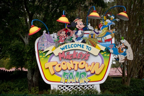  Mickey's Toontown Fair