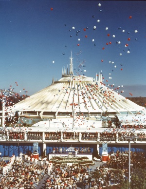  Space Mountain Grand Opening