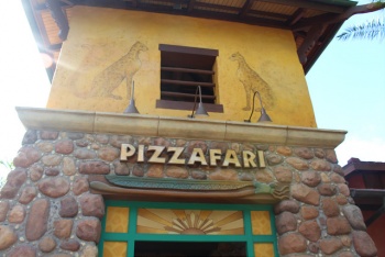 Pizzafari.jpg